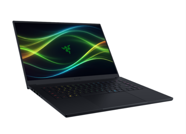 RAZER Gaming laptop Blade 16 16" QHD+ OLED 240 Hz, Intel Core Ultra 9 386H, 64 GB RAM, 1 TB SSD, GeForce RTX 5080, Windows 11